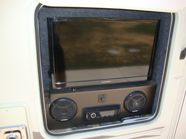 Coachmen Freelander 21-RS with TV and Speaker Setup